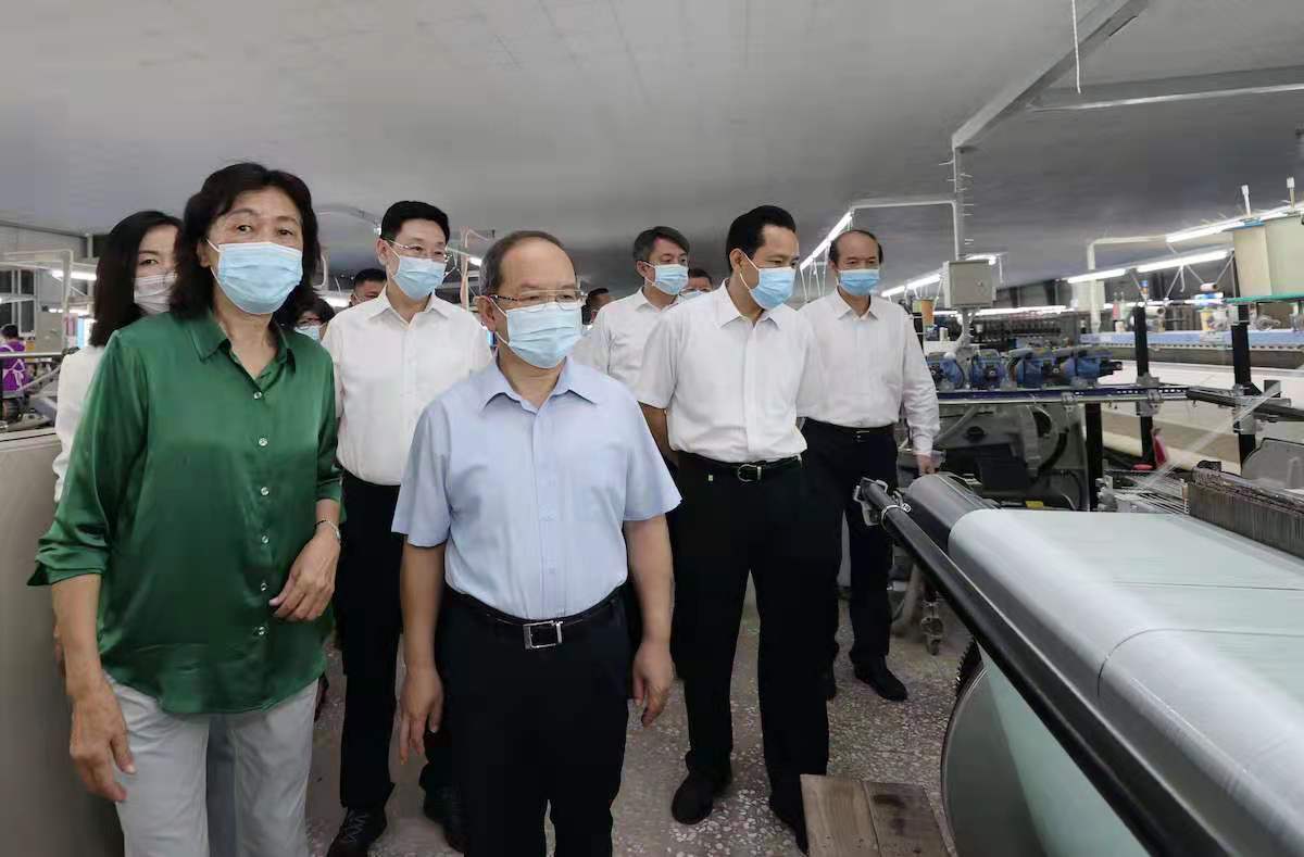 20210513鹿心社考察廣西嘉聯(lián)絲綢股份有限公司，了解繭絲綢產(chǎn)業(yè)優(yōu)化升級情況。.jpg